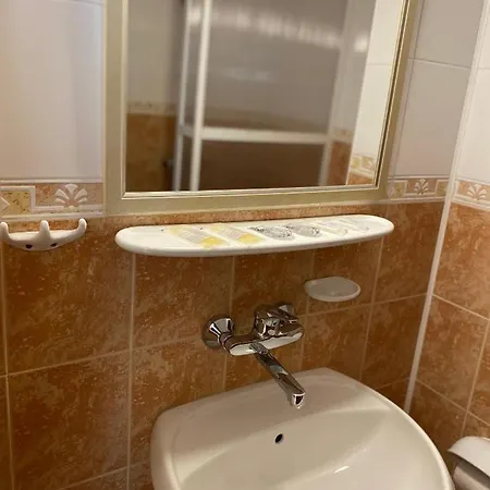 зонарита Hotel