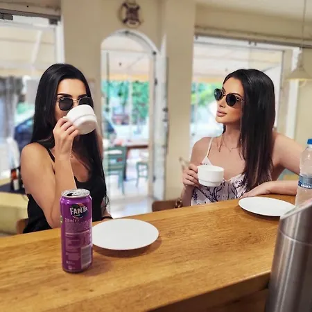 Hotel зонарита